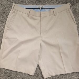Peter Millar Performance Golf Shorts Beige Size 35 - 9in Inseam